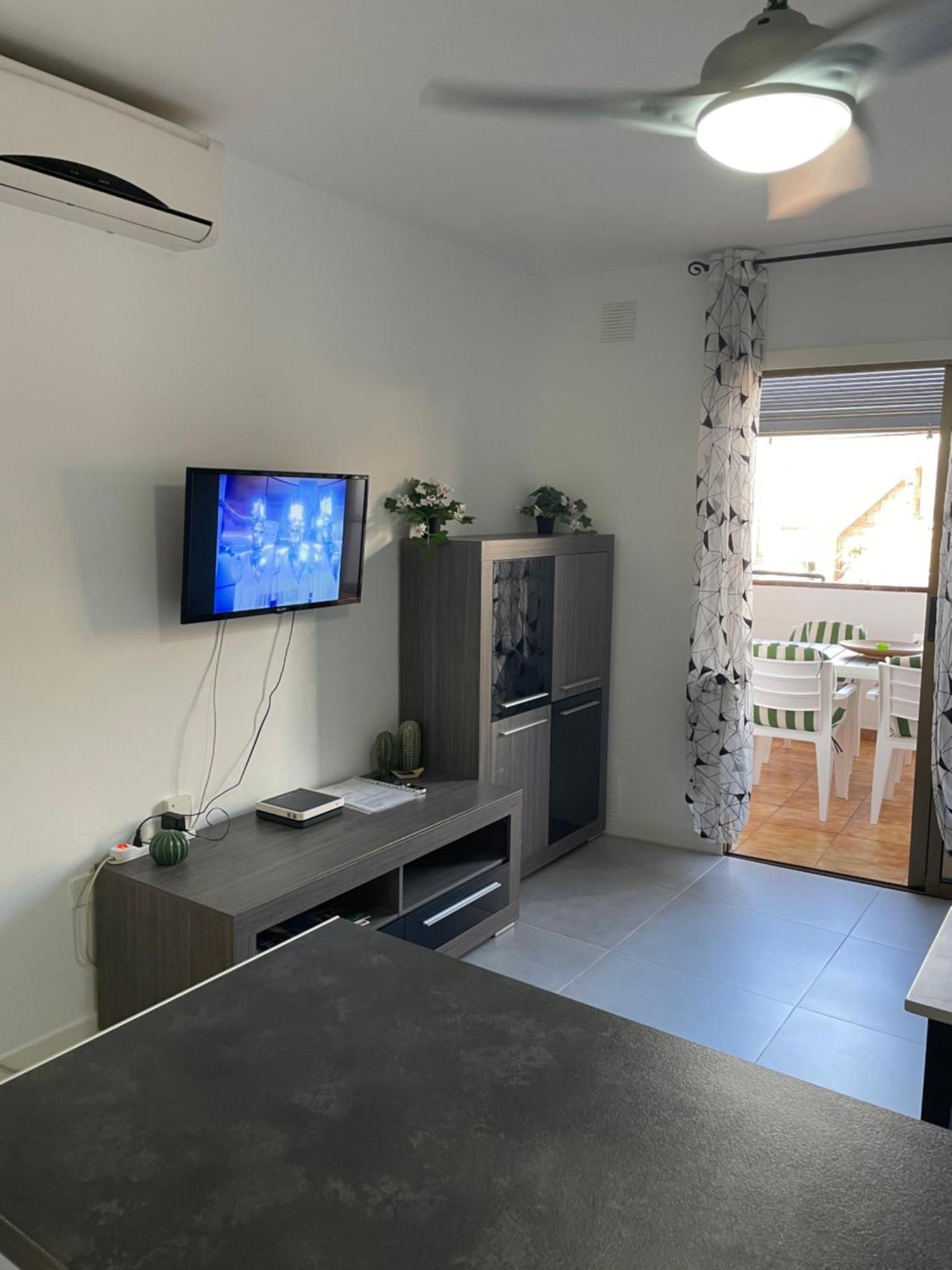 Los Cristianos Center Modern Apartament Exterior photo